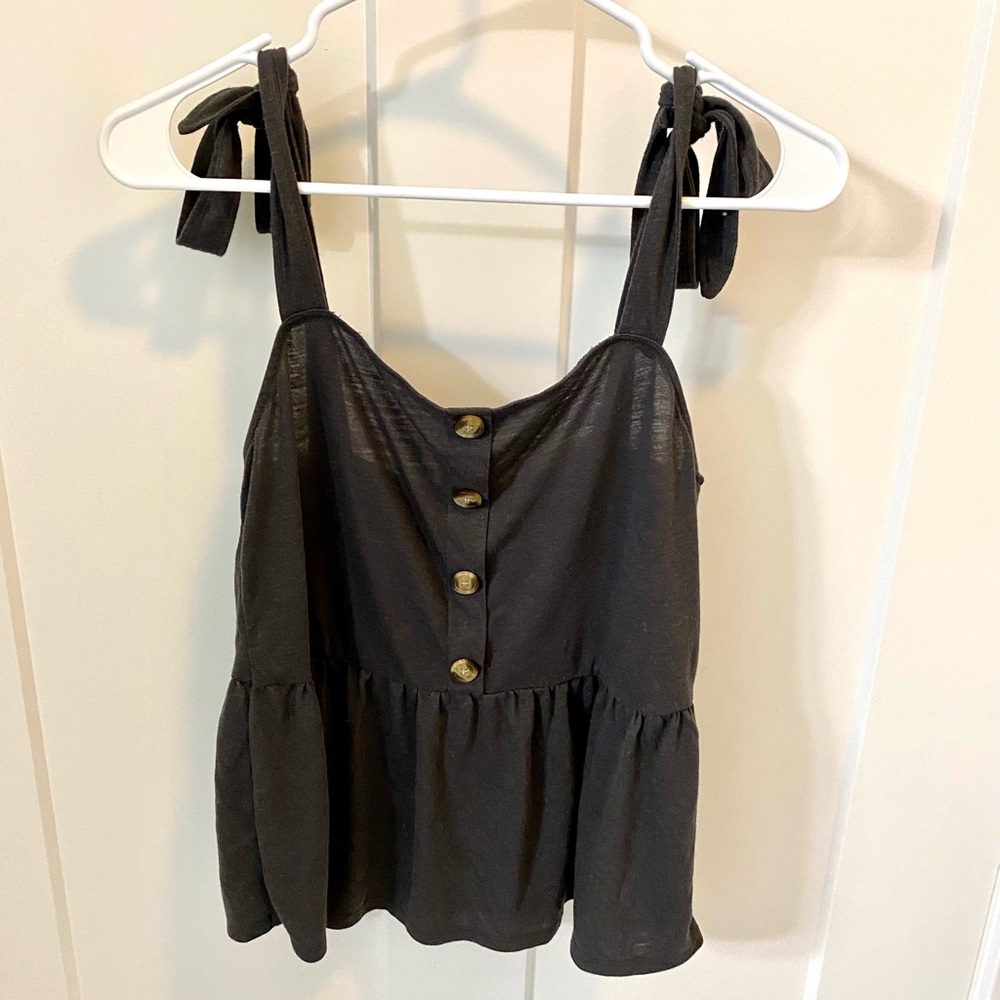 American Eagle grey peplum button tank